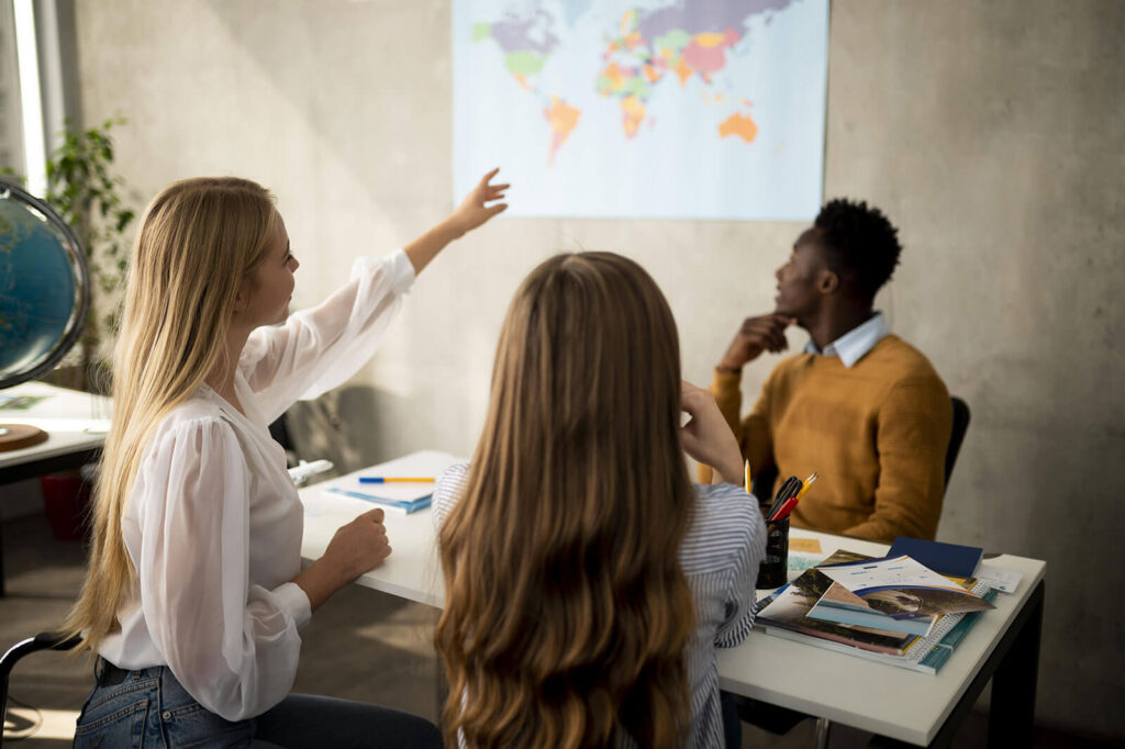 Descubra como escolher o Melhor Curso de Inglês para iniciantes e avançados